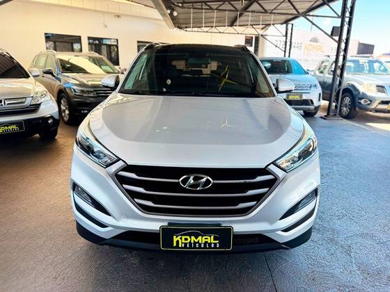 HYUNDAI TUCSON 1.6 16V T-GDI GASOLINA GLS ECOSHIFT HYUNDAI TUCSON 1.6 16V T-GDI GASOLINA GLS ECOSHIFT